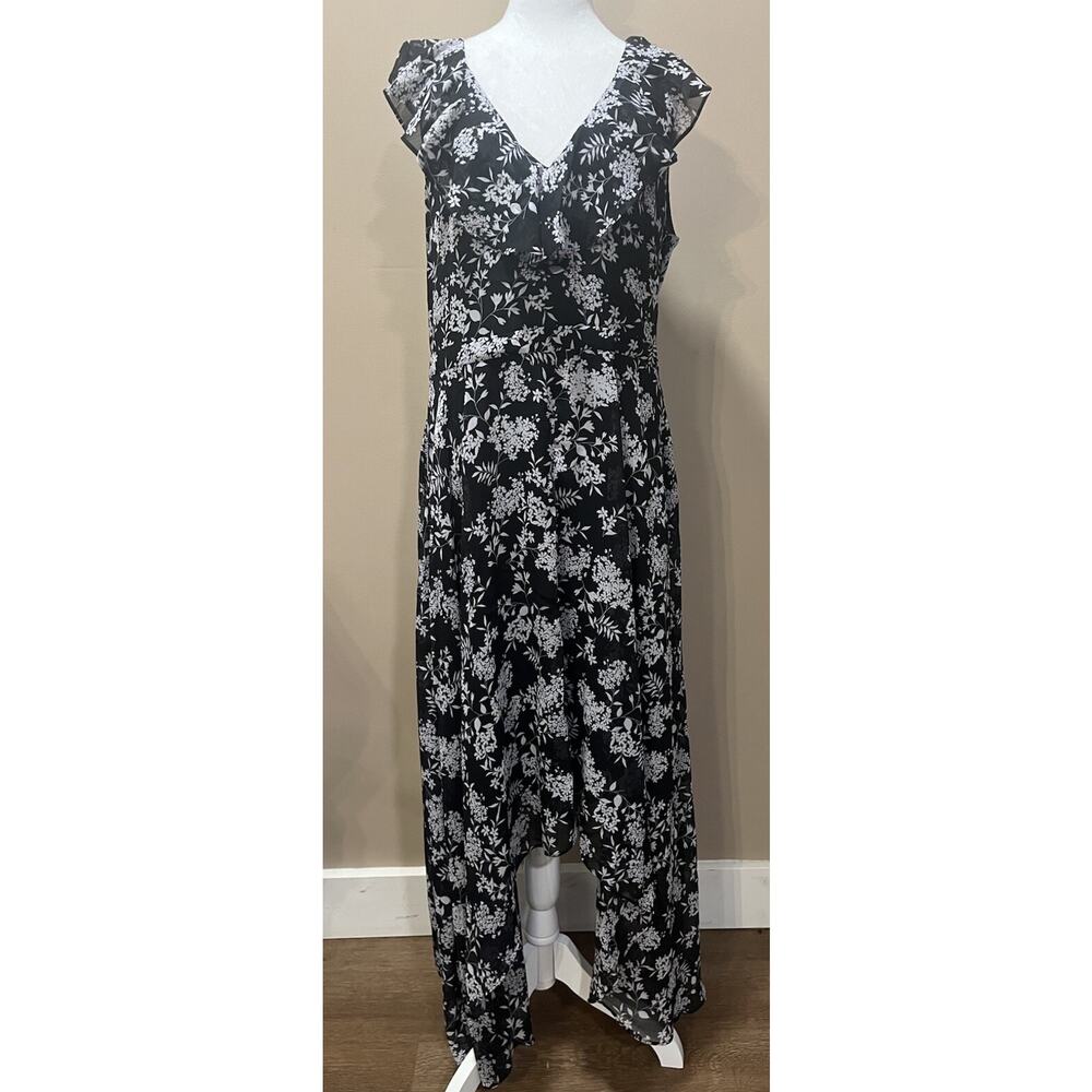 Banana Republic Black Gray Floral Maxi Dress 14 Asymmetrical Cottage Romantic